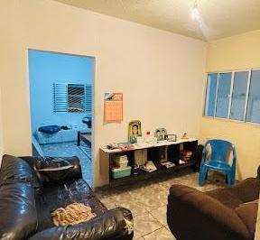 723c98199f6618ad1eb32201541b3c409be73e87 · Casa com 2 Moradias | Bela Vista | Ideal para Moradia ou Investimento