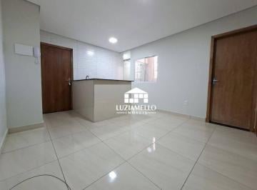 Sala  · QI 04 CONJ. "Q" LOTE 104 - GUARÁ I -  Conforto e praticidade: Apartamento de dois quartos no primeir