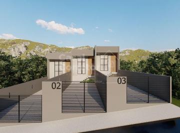Casa · 73m² · 2 Quartos · 1 Vaga · Casa à venda no bairro Poço Fundo - Brusque/SC