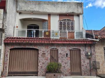 Casa · 400m² · 3 Quartos · 1 Vaga · Casa Triplex Mobiliada à Venda | 3 Quartos | 2 Suítes e Hidromassagem