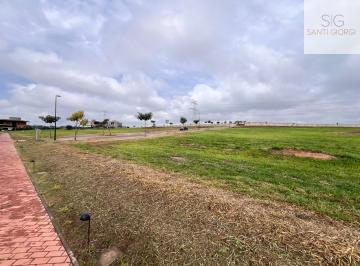 Foto 01 · Terreno em condomínio a venda residencial Le Champ no loteamento Ville Sainte Anne em Sousas