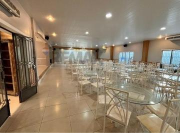 Comercial · 350m² · 1 Quarto · Imóvel comercial à venda em Vila Kosmos com 400 m², porteira fechada e estrutura para eventos
