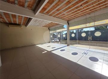 Comercial · 160m² · Loja à venda em Rasa - RJ