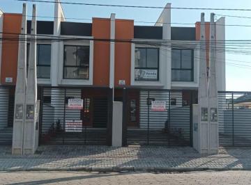 Casa de 2 quartos, Joinville · Alugo Geminado 3 quartos no Bairro Floresta a poucos metros da Rua São Paulo Joinville SC.