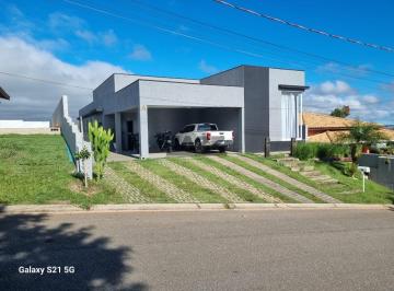 Casa · 295m² · 3 Quartos · 5 Vagas · Sofisticação no Condomínio Terras de Santa Cruz: Espaçosa Casa em Bragança Paulista