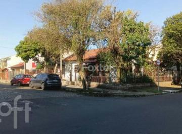 b4682118 · Casa, 4 dormitórios, 492.16 m², em Niterói