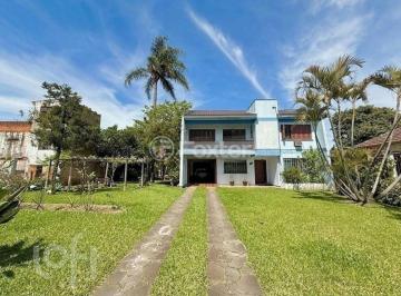 dfebf06e · Casa, 4 dormitórios, 237.78 m², em Niterói