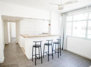 Sala e cozinha · Leblon, sala e quarto perfeito!