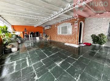 Casa · 180m² · 3 Quartos · 3 Vagas · Imperdível oportunidade: Casa à venda em São José dos Campos-SP, Jardim Ismênia - 3 quartos, 1 suíte