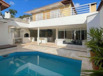 Casa de 4 quartos, Cotia · Casa à venda em Cotia - 360 m² com 4 dormitórios, piscina e 2 vagas