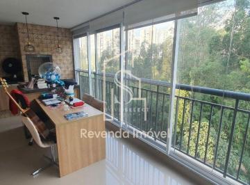 Apartamento · 215m² · 4 Quartos · 3 Vagas · Apartamento 215m², 3 suítes e um quarto solteiro, cozinha ampla, sala de estar e