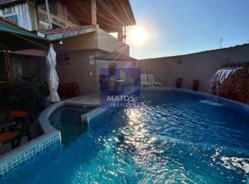 Casa de 3 quartos, Carapicuíba · Casa com Piscina e Espaço Gourmet