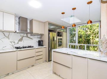 Casa de 4 quartos, Curitiba · Sobrado de Rua com 3 Quartos a venda no Santa Cândida – Curitiba – PR