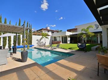Casa de 4 quartos, Brasília · Casa de Luxo na QL 18 Lago Sul | 982m² | Projeto Ana Carla Noleto