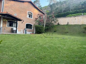 Casa de 4 quartos, Guararema · Casa Sobrado Centro Guararema 4 Dormitórios 256m². terreno 900m²