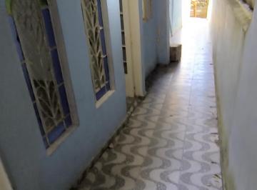 Casa · 60m² · 2 Quartos · CASA COM DE 60M² NO BAIRRO PARQUE CENTENÁRIO, 2 DORMITÓRIOS, SALA COZINHA, WC E SEM VAGA