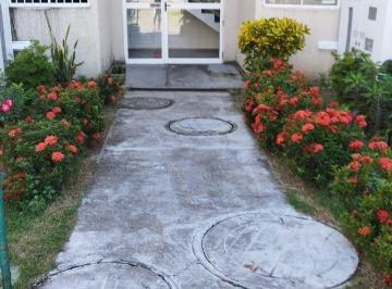 Apartamento · 44m² · 2 Quartos · 1 Vaga · Apartamento 02 Quartos/Maraponga/Térreo