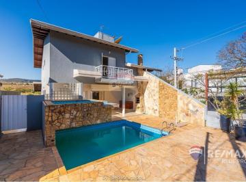 Casa · 457m² · 4 Quartos · 6 Vagas · Casa Venda Condominio Louveira, 4 Dormitórios (3 Suítes), Pisncina, 6 vagas, Sala de Cinema, Complet