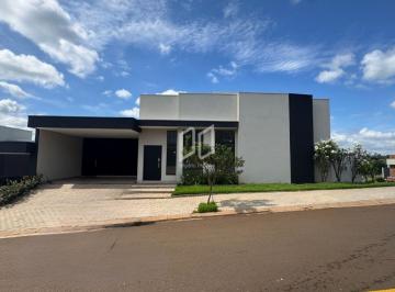 Casa · 151m² · 3 Quartos · 4 Vagas · Casa de Condomínio para venda em Parque Laranjeiras de 151.00m² com 3 Quartos, 1 Suite e 4 Garagens
