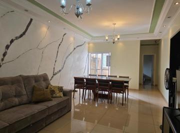 42227e10-2531-4e7b-a683-880ce5684072 · Agradável casa para venda em Parque Residencial Cândido Portinari com 3 quartos, sendo 1 suíte, 207m