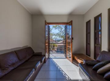 409747e7-51da-46cd-9792-1c3055fe0edf · Funcional sobrado para venda em Engenheiro Goulart com 2 quartos, sendo 1 suíte, 150m²