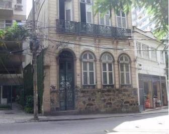 ba591a56-558f-423a-a025-b758f8a59c05 · Espetacular sobrado para venda em Cosme Velho com 10 quartos, 600m²