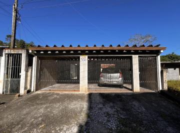 6b756bcc-7065-4ab4-833a-d39003bc269c · Deslumbrante casa de vila para venda em Suíssa com 3 quartos, 110m²