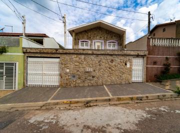 301aa9ac-9efb-4f7d-9428-39405d28af52 · Aconchegante casa para venda em Jardim Tannus com 3 quartos, sendo 1 suíte, 270m²