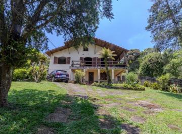 0fd05006-de13-48cb-8e92-08124f5f7700 · Agradável casa para venda em Chácara Santo Hubertus com 4 quartos, 277m²