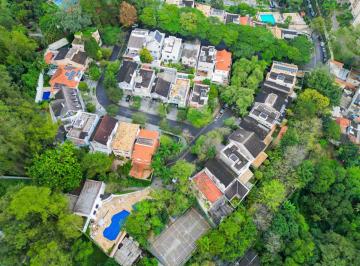 10dce224-8a07-4444-9d66-7bab7ec53fb8 · Casa no condomínio Condomínio Villa das Flores para locação com 4 quartos, sendo 2 suítes, 476m²