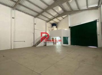 Comercial · 250m² · Galpão / Depósito / Armazém para venda em Princesa de 250.00m²