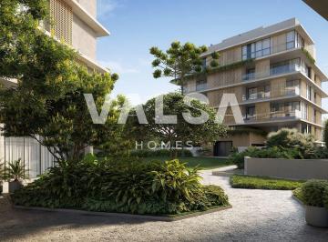 1 · Apartamento com 193.34 m², 3 quartos sendo 3 suítes à venda no bairro Mercês.