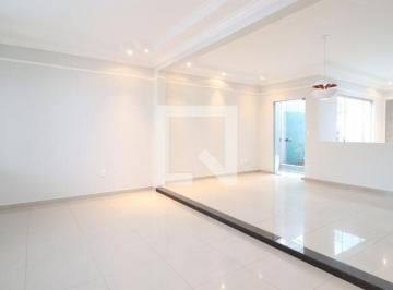Casa · 231m² · 3 Quartos · 4 Vagas · Casa para Aluguel - Tabajaras, 3 Quartos, 231 m² - Uberlândia
