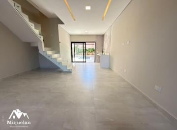 Casa · 119m² · 3 Quartos · 2 Vagas · Lindo sobrado à venda no Carmela II – 3 dormitórios (1 suíte) e 2 vagas em Guaru