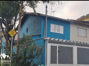Casa · 118m² · 2 Quartos · 2 Vagas · Sobrado com 2 quartos, 2 vagas e 118m²
