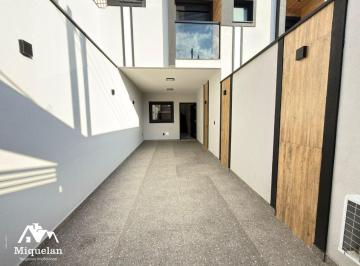 Casa · 120m² · 3 Quartos · 2 Vagas · Sobrados Novos à Venda na Parada Inglesa | 3 Suítes | 2 Vagas | 120m²