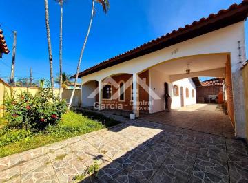 Casa · 130m² · 3 Quartos · 4 Vagas · Casa com 3 quartos sendo 1 suíte no Cidade Nova Peruíbe