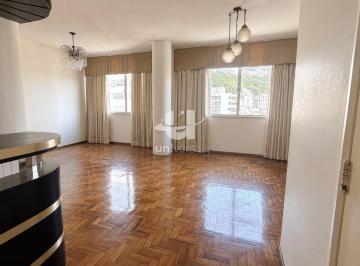 Sala · Amplo apartamento de 3 quartos na Avenida Rio Branco – Centro de Juiz de Fora