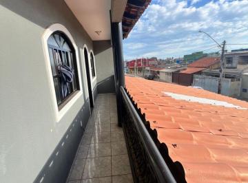 Casa en Venda de 3 quartos Santa Maria · Sobrado Espaçoso na QC 01 | 3 Quartos | Suíte | Estuda Troca | Só R$ 375 Mil
