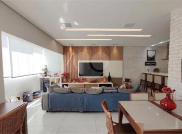 Imagem Principal · Casa em condomínio à venda no Ipiranga com 2 suites e 2 vagas.