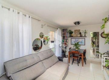 Apartamento · 58m² · 2 Quartos · 2 Vagas · Apartamento de 2 dormitórios com 2 vagas de garagem, no bairro Humaitá, em Porto
