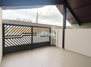 Casa · 100m² · 2 Quartos · 2 Vagas · Casa Nova à Venda na Ocian, Praia Grande - 2 Dormitórios (1 Suíte)