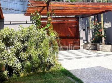 4c8d947cf5de7597ff76536ec2ebcc1659dcc0e7 · Casa com 5 dormitórios à venda, 400 m² por R$ 900.000,00 - São Francisco - Niterói/RJ