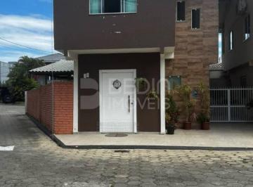 Apartamento · 120m² · 3 Quartos · 2 Vagas · Casa à Venda Condomínio Fechado Camboriú