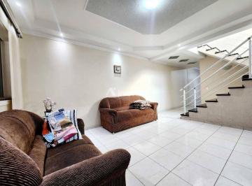 Casa · 222m² · 3 Quartos · 2 Vagas · Sobrado 03 quartos, 01 suíte, área gourmet com churrasqueira, na Pq Res Jaguari em Americana SP