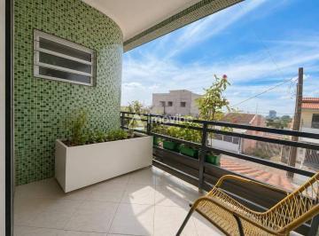 Casa · 268m² · 2 Quartos · 2 Vagas · Invista em um Sobrado com Excelente Localização e Alto Potencial de Valorização