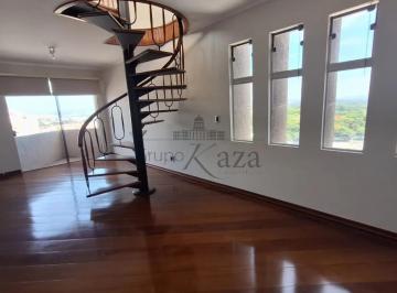 Apartamento · 337m² · 3 Quartos · 3 Vagas · Oportunidade - Apartamento Cobertura - Condomínio Casa Alta - Jardim Pereira do Amparo - 3 Dormitóri