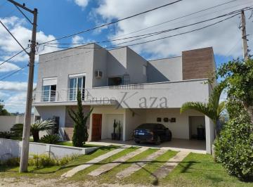 Casa · 365m² · 3 Quartos · 4 Vagas · Casa Condomínio - Loteamento Residencial Parque Lago Dourado - Jacareí - 3 Dormitórios - 365m².