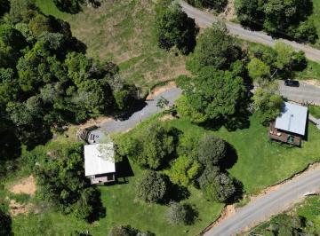 Dois chalés de 36m² com privacidade · 6 Hectares com 2 Chalés em Funcionamento | Nascente de Água Potável | Ideal para