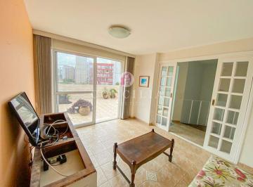 Apartamento de 1 quarto, Curitiba · Oportunidade Única no Centro/Batel: Apartamento Duplex 1 dormitório